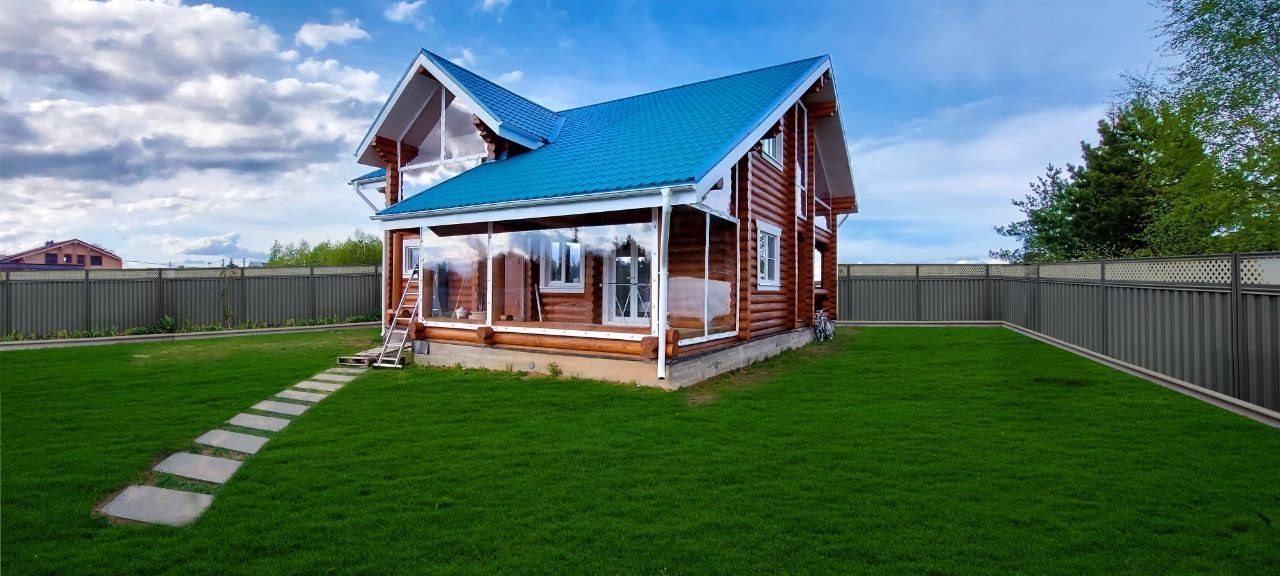 Мягкие окна на веранде загородного дома в Серпухове